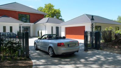 Pipo-Torservice GmbH – Garagen- und Industrietore